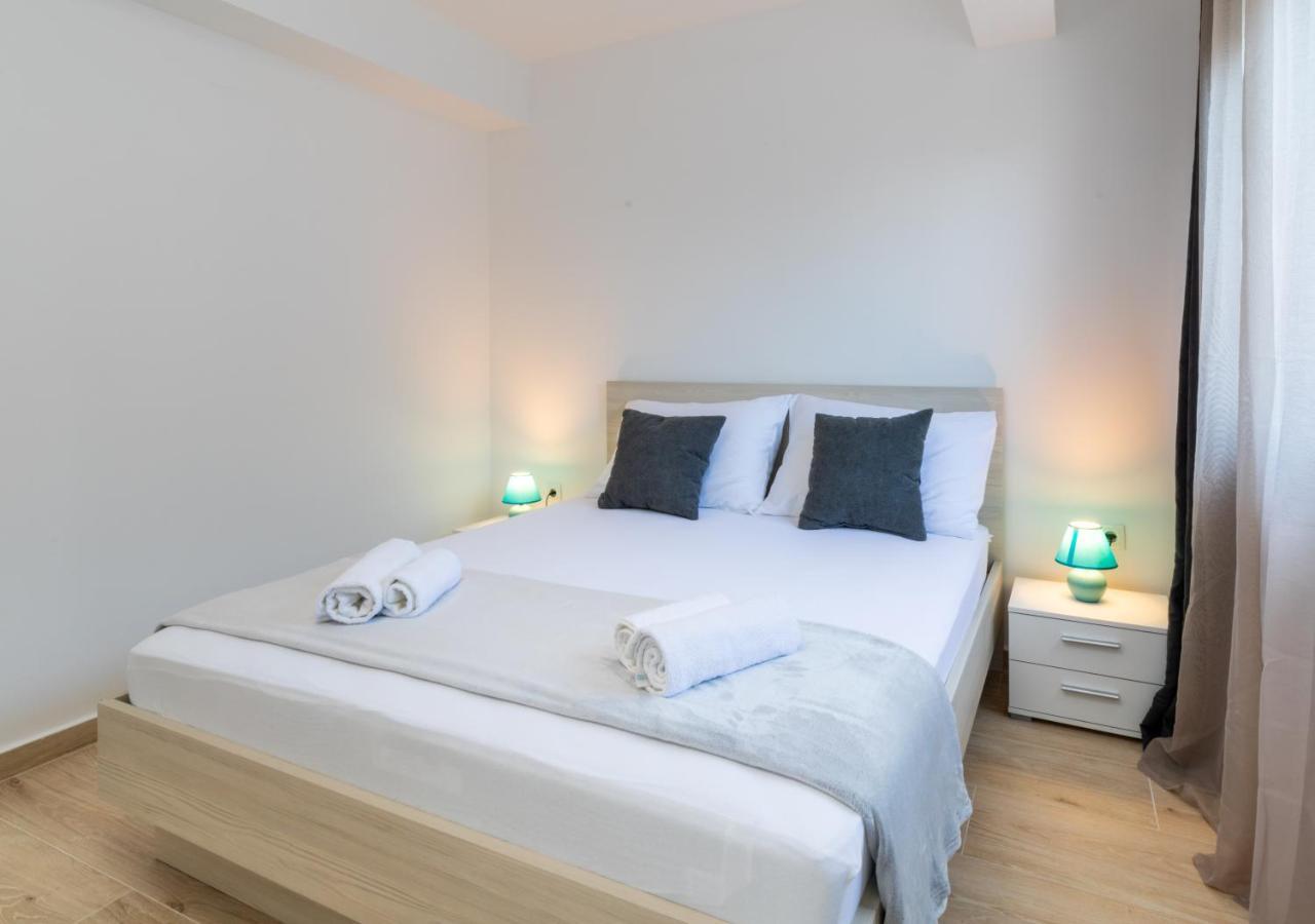 Vila Apartments Marina Blato  Экстерьер фото